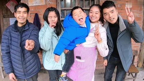 小乔爆料罗妹妹视频,揭秘背后惊人真相